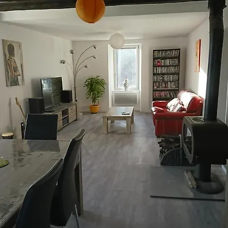 Σπίτι διακοπών Location De Vacances D'une Maison En Pierres A La Campagne Concores